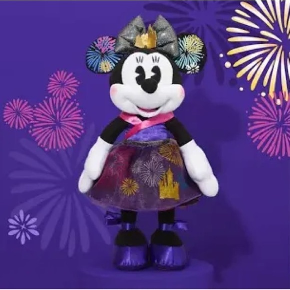Minnie Mouse: The Main Attraction Plush – Nighttime Fireworks & Castle F… - Picture 1 of 6